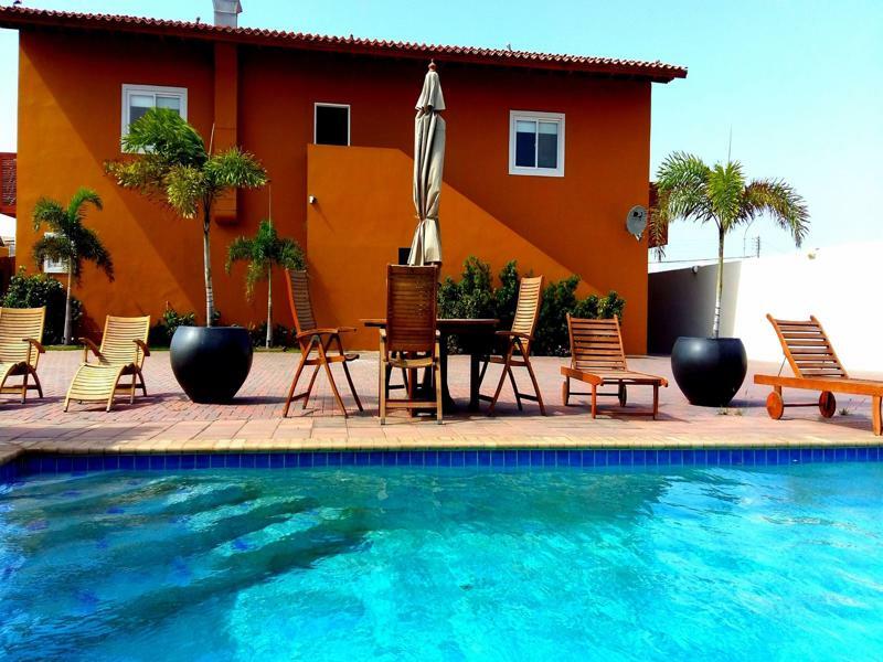 Dorado Eagle Beach Hotel Oranjestad Exterior photo